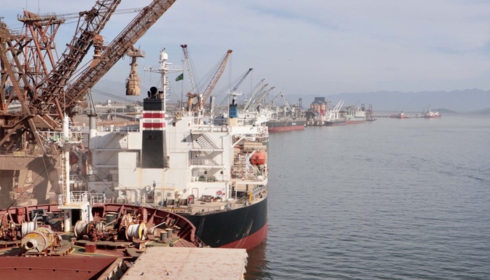 Movimento indica novo recorde dos portos do Paraná neste ano