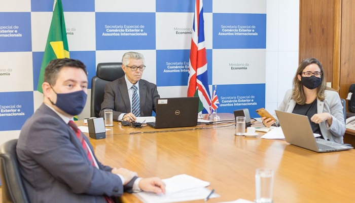 Brasil e Reino Unido discutem possível negociação de acordo comercial