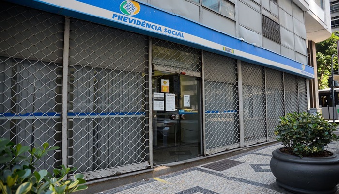 Benefícios do INSS acima de um salário mínimo têm reajuste de 5,45%