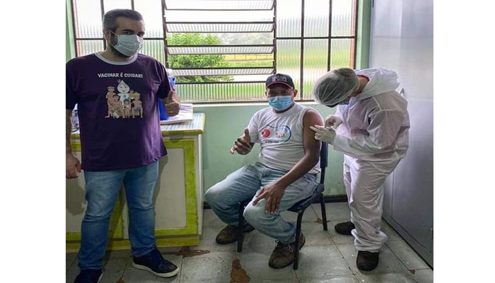 Nova Laranjeiras - Primeiro indígena do município é vacinado