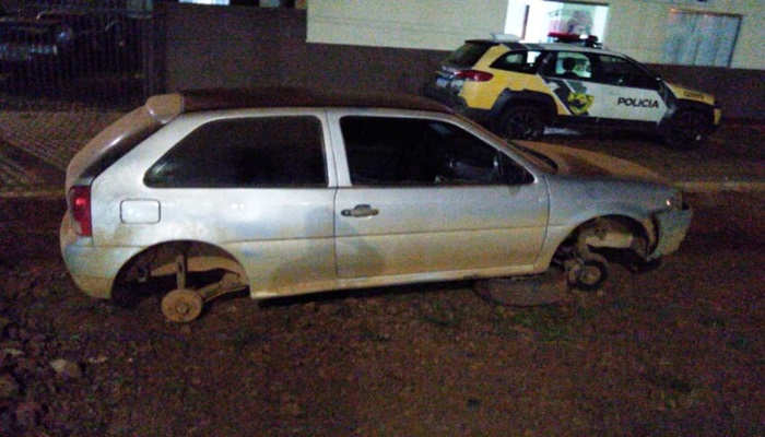 Goioxim - Veículo furtado em Guarapuava é recuperado pela PM em Goioxim 