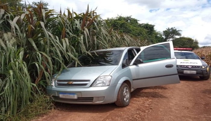 Três Barras - PM de Três Barras recupera veículo furtado em Guaraniaçu 