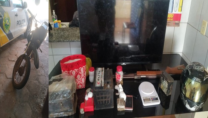 Quedas - PM de Quedas e Catanduvas recuperam moto furtada e apreendem arma e drogas 