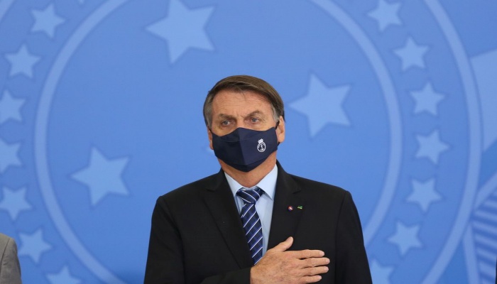 Bolsonaro recebe credenciais de cinco novos embaixadores no Brasil