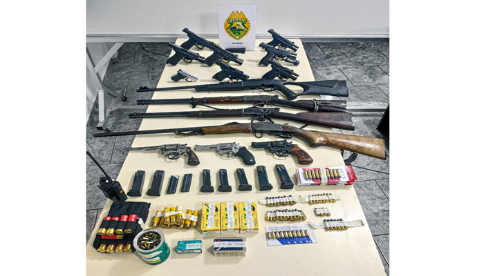PM prende 25 pessoas e apreende 15 armas de fogo em Guarapuava