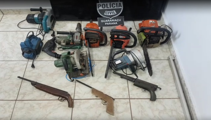Guaraniaçu - Polícia Civil prende indivíduo e apreende três armas e objetos de origem duvidosa no Bela Vista 