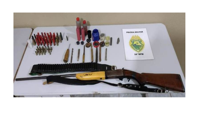 Pinhão - PM apreende espingarda e munições após denúncias de caça na Localidade de Potreirinho