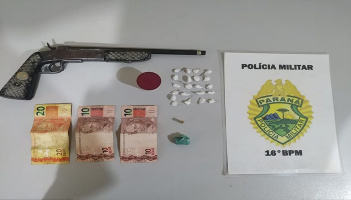 Pinhão - PM prende indivíduo com arma e drogas no Água Verde 