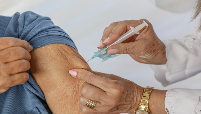 Laranjeiras - Cinco meses após início da vacinação, município alcança 16 mil doses aplicadas