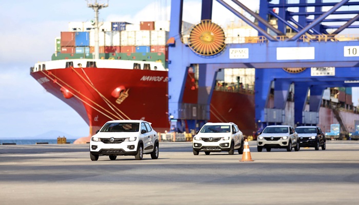 Portos do Paraná tiveram melhor semestre da história em movimentação de cargas