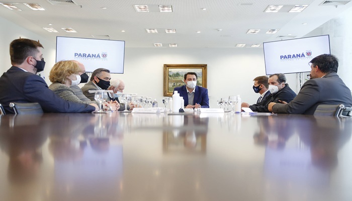 Por intermédio do Estado, TCE destina R$ 18 milhões para apoiar vacina da UFPR