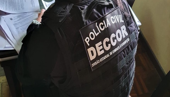 Cantu - DECCOR - Divisão de Combate a Corrupção cumpre mandados de busca e apreensão em 4 cidades da Cantu e região 