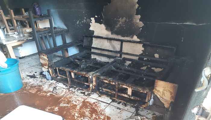 Catanduvas - PM é acionada após mulher atear fogo em residência 