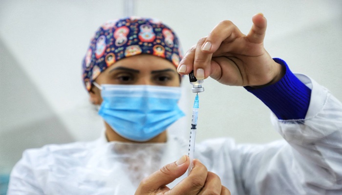 Mais de 5,5 milhões de paranaenses já foram vacinados contra a Covid-19