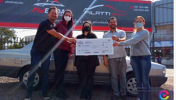 Guaraniaçu - Campanha da Avenida / Pilatti Veículos arrecada 10 mil reais para APAE