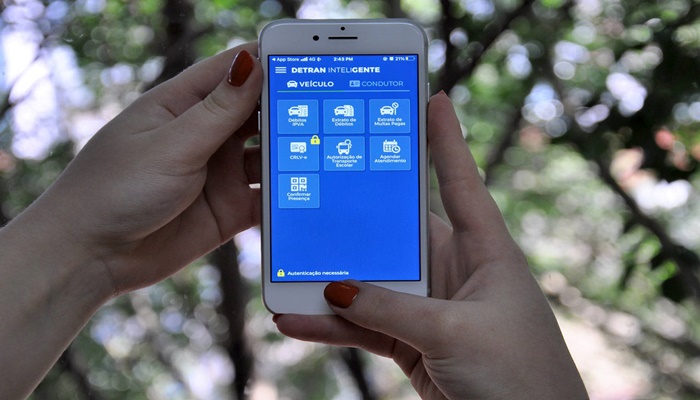 Uso de serviços online do Detran/PR aumenta 70%