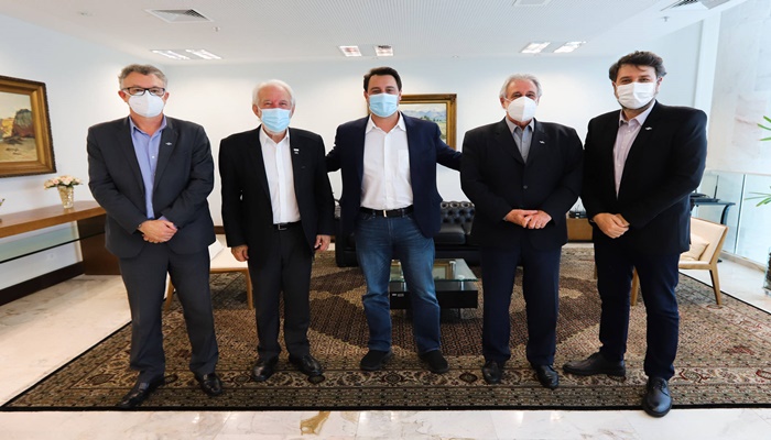 Governador reafirma parceria do Paraná com o Sebrae para incentivo ao empreendedorismo