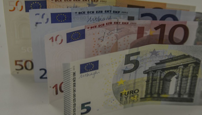 Banco Mundial congela ajuda financeira ao Afeganistão