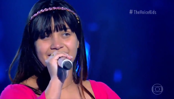 Catanduvas - A cantora Bianca Alves novamente fez bonito e encantou o Brasil no 'THE VOICE KIDS' 