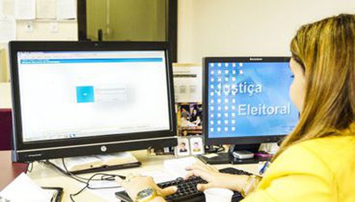 USP oferece curso de programação para mulheres do Ensino Médio