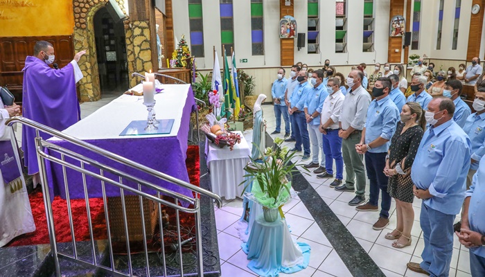 Laranjeiras – Missa de Ação de Graças é realizada em comemoração aos 75 anos do município 