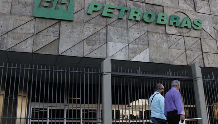 Petrobras abre concurso com 757 vagas de nível superior 