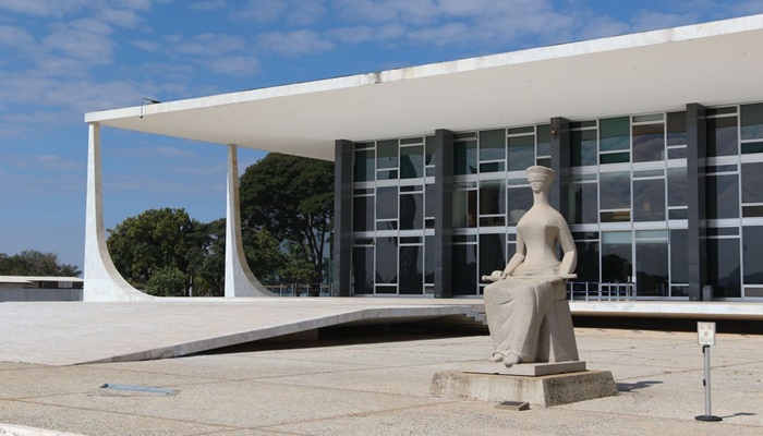 Supremo e TSE retomam sessões após recesso