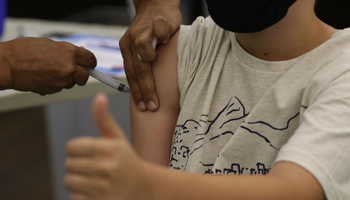 Vacinação é prioridade para o controle da pandemia, diz Fiocruz