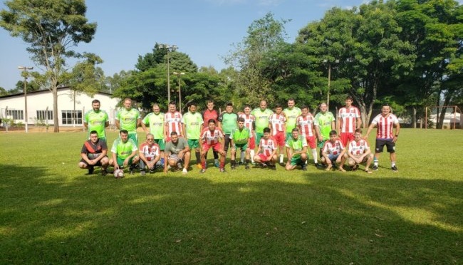 Três Barras - Cidade recebeu jogadores do Paraguai para Jogo da Amizade 