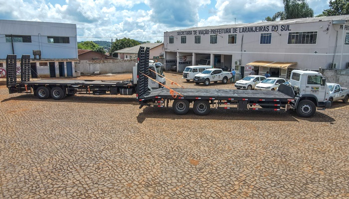 Laranjeiras - Prefeitura adquire “plataforma” para o transporte de máquinas pesadas