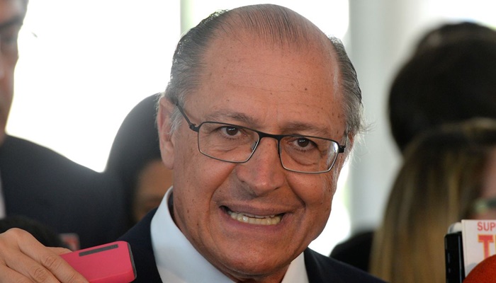 PT confirma indicação de Alckmin para vice de Lula 