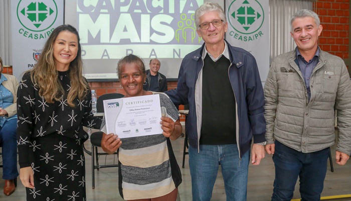 Programa social Capacita Mais Paraná passa a alcançar mais pessoas nas Ceasas do Estado 