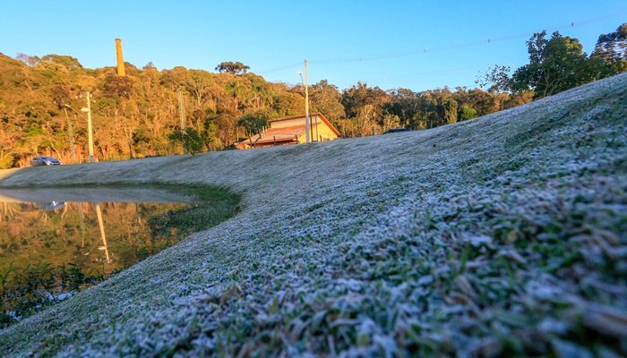 Massa de ar polar vai derrubar as temperaturas no Paraná 