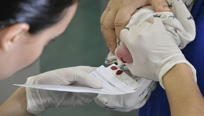 Médicos apontam desafios para implantação do teste do pezinho ampliado