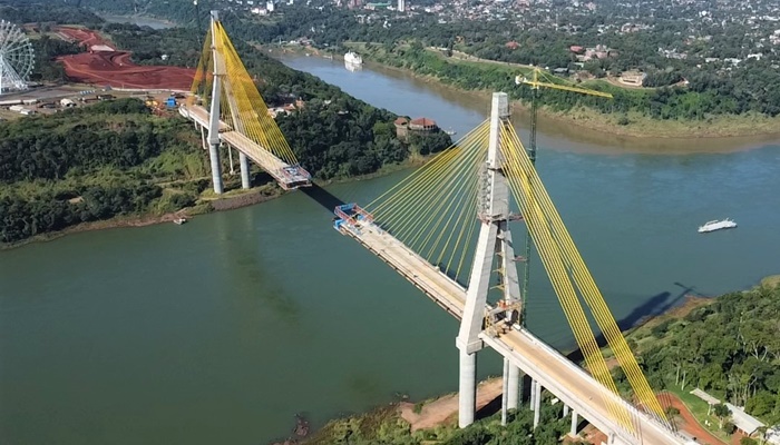  Ponte da Integração Brasil-Paraguai chega a 86% de execução; faltam 76 metros