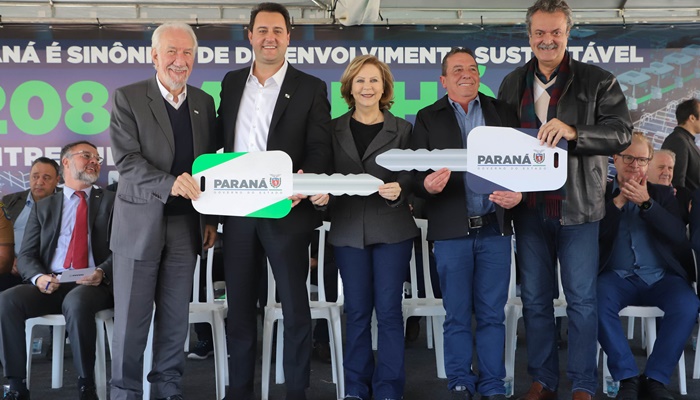  Municípios do Paraná recebem mais 208 caminhões do projeto Patrulha Ambiental