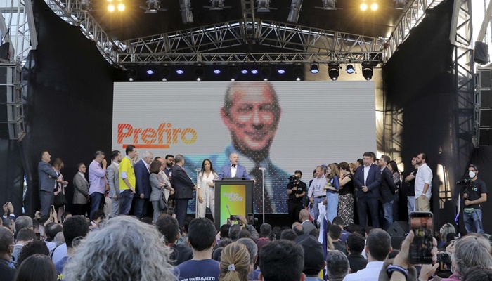 PDT lança candidatura de Ciro Gomes à Presidência da República