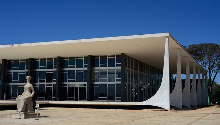 STF debate combate à desinformação durante campanha eleitoral