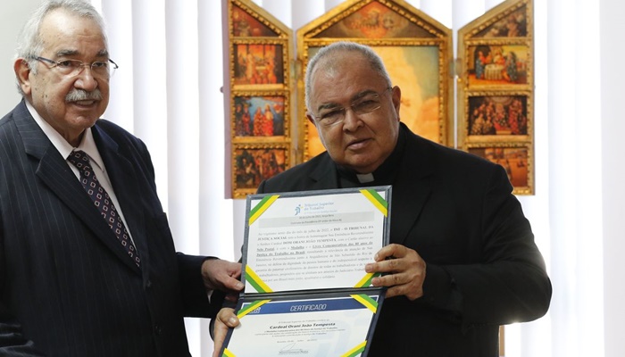 Casos de trabalho escravo julgados em 2022 no Brasil já são quase mil