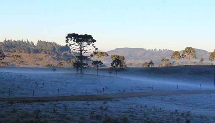 Inmet: frente fria deve provocar queda de temperatura na Região Sul