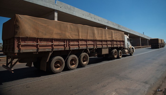 Senado aprova MP de apoio à renovação da frota de caminhões e ônibus