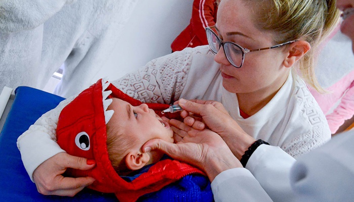 Laranjeiras - Município realizou DIA D de vacinação contra a paralisia infantil