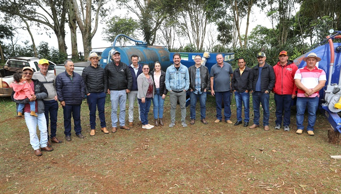 Laranjeiras - Programa Dinheiro na Comunidade garante equipamentos para mais três Associações