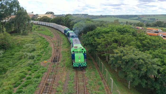 Nova Ferroeste é elegível para emissão de títulos verdes, atestam especialistas