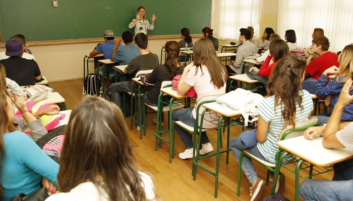 Desempenho no Enem pode ajudar estudantes a ingressar nas sete universidades estaduais