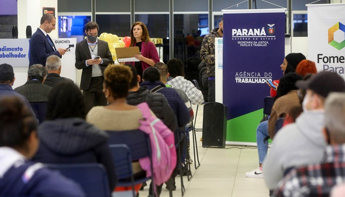 Agências do Trabalhador têm 12.098 vagas disponíveis nessa reta final do ano