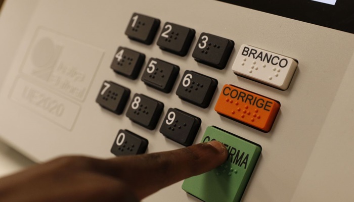 TCU não encontra irregularidades em urnas no segundo turno