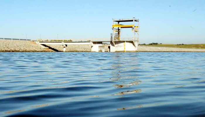 Sanepar e Tecpar entregam ao MP relatório com resultado da análise da água dos rios