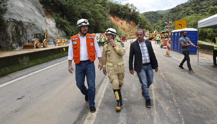 Governador diz que equipes mais especializadas do Estado estão no atendimento da BR-376