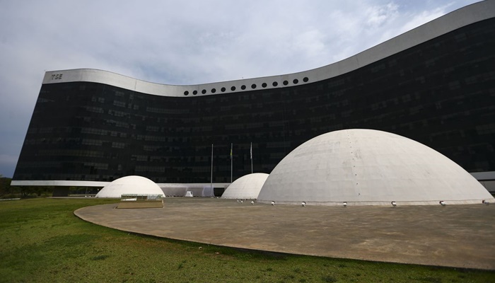 Saiba como é a diplomação dos candidatos eleitos